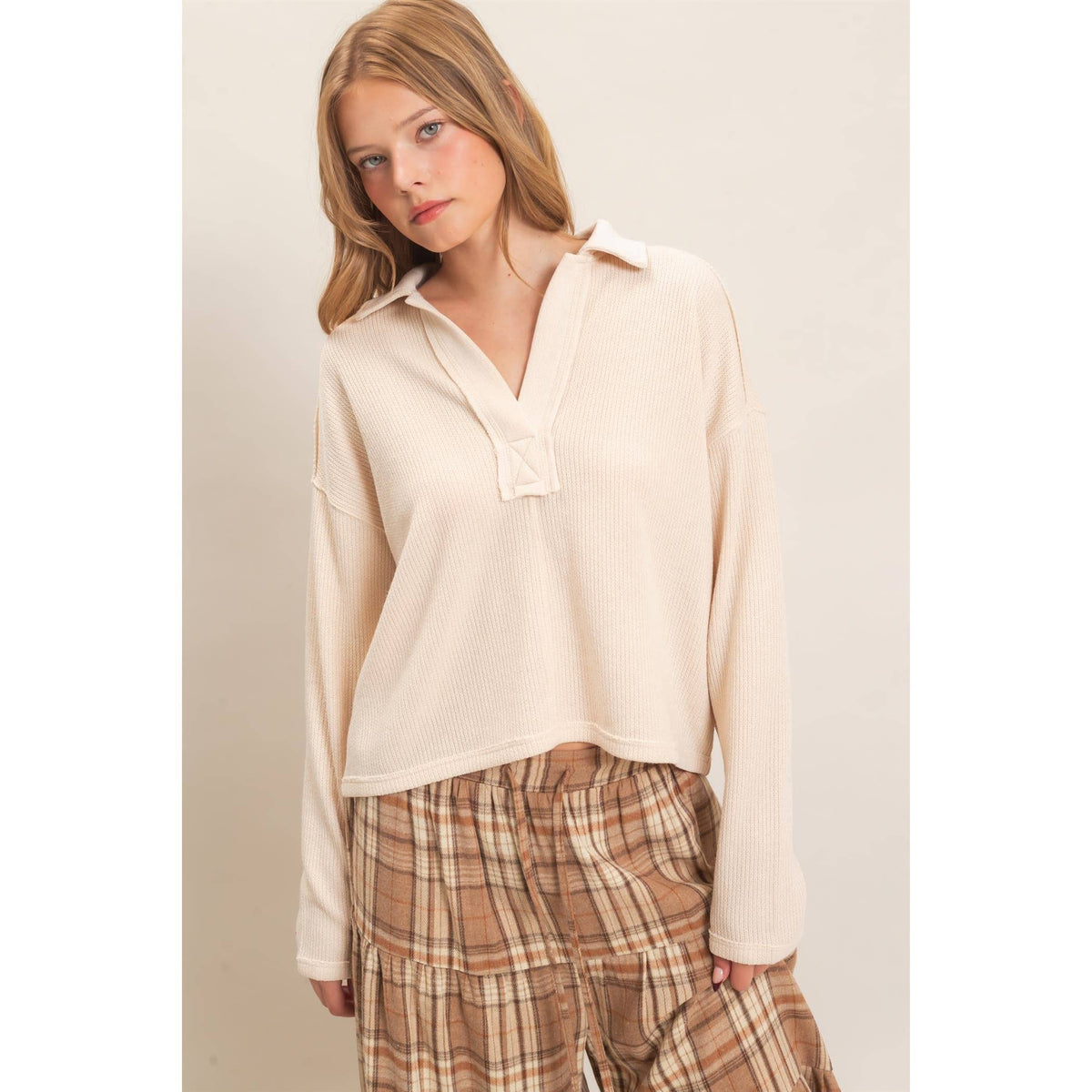 Ribbed Collared Pullover Top