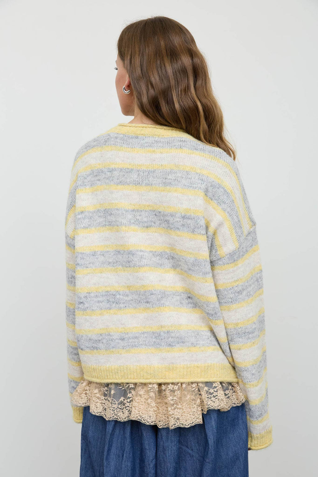 HEATHERED MULTI-STRIPE RAW EDGE KNIT SWEATER