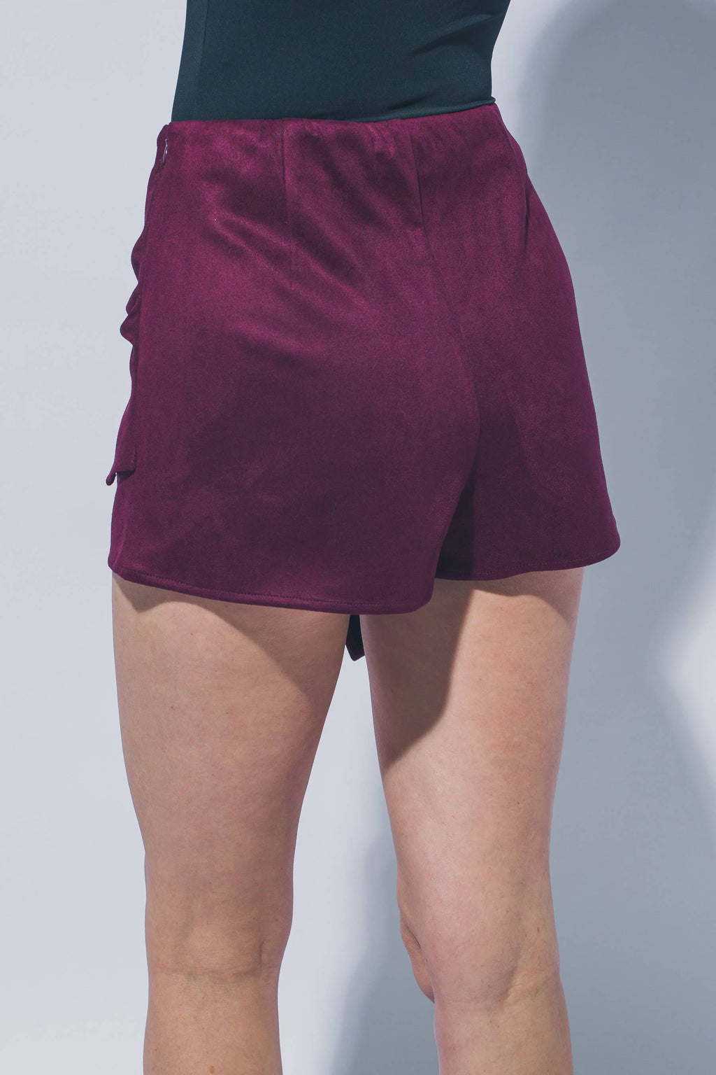 Overlay Mini Skort w/ Gold metal ring