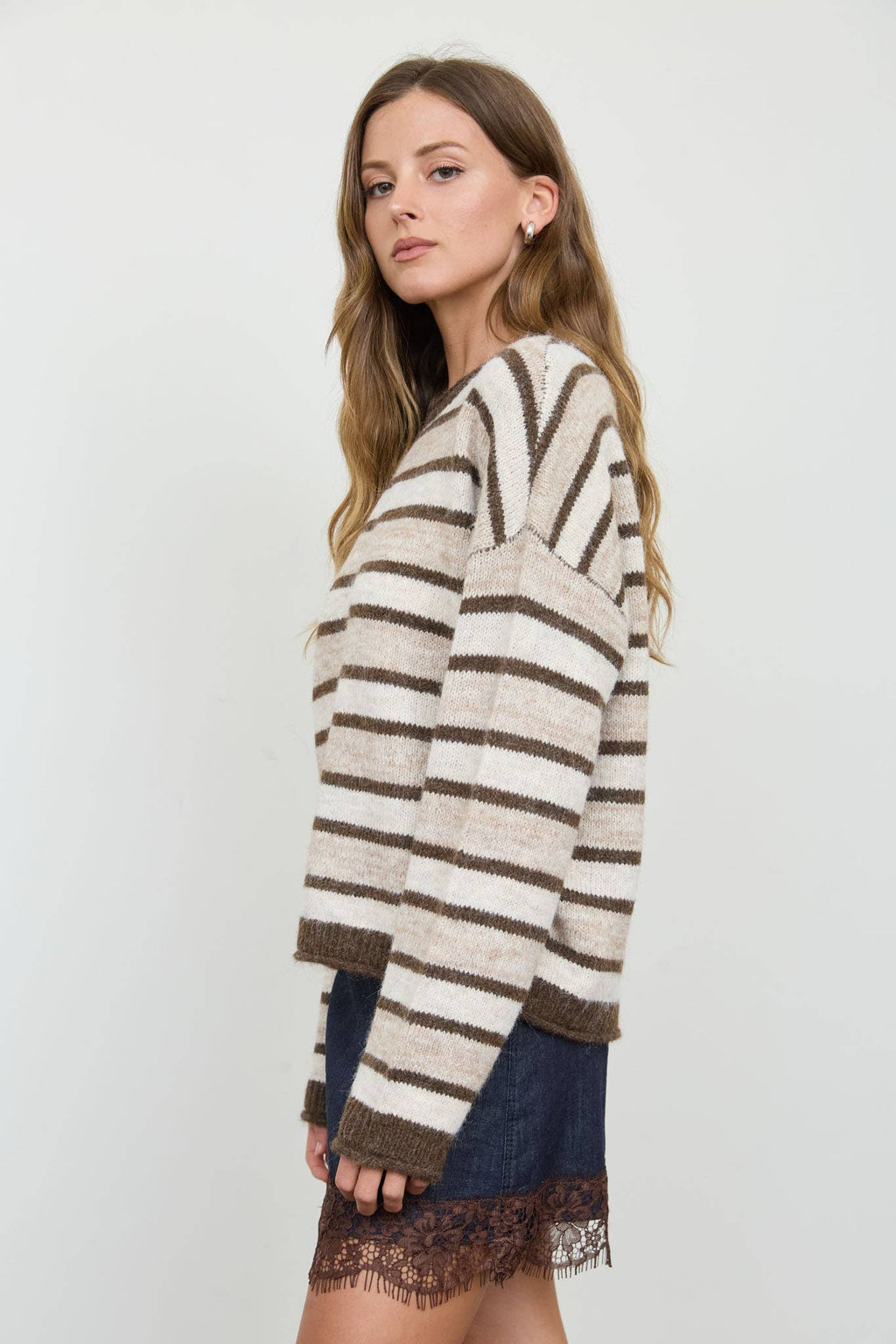 HEATHERED MULTI-STRIPE RAW EDGE KNIT SWEATER