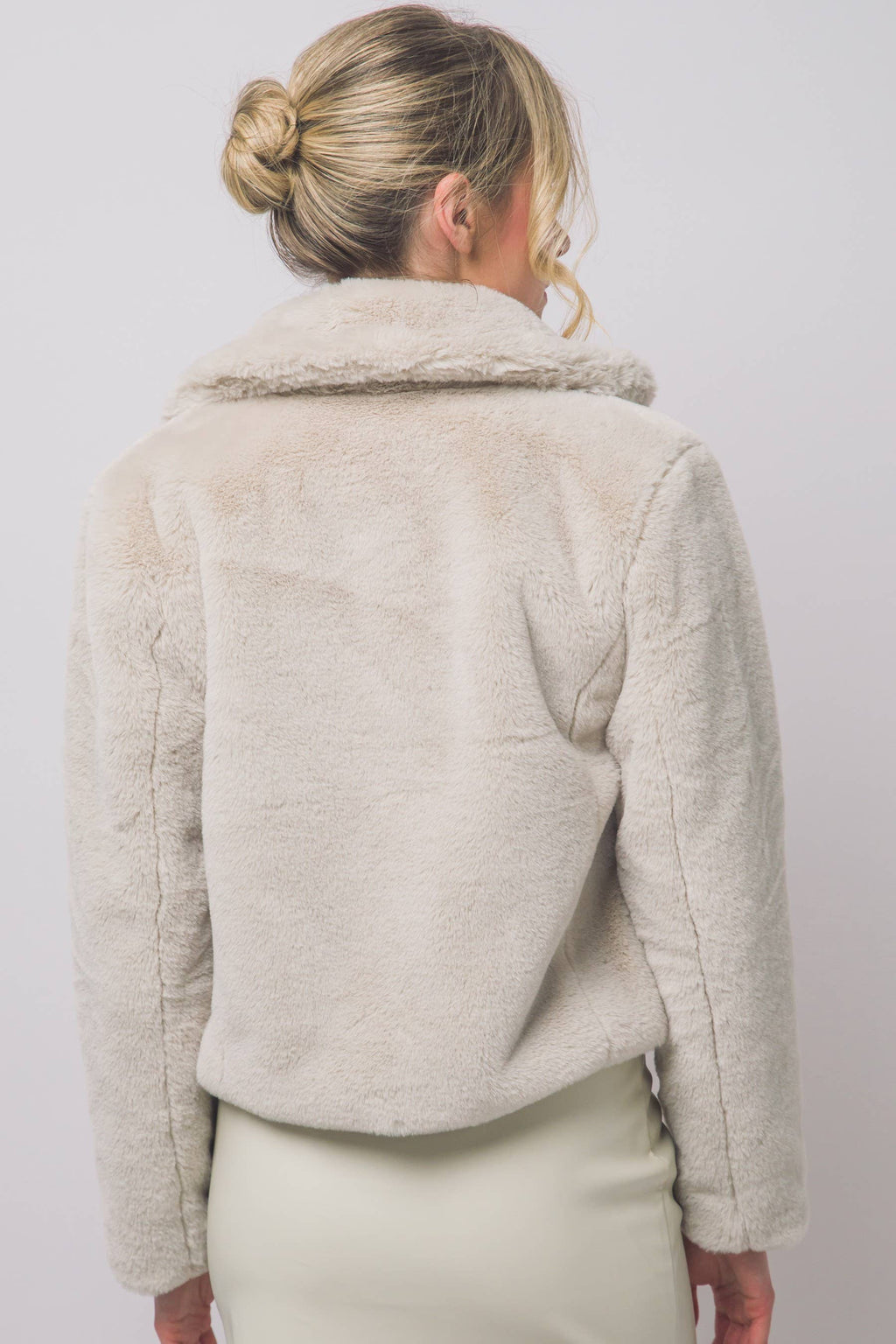 Cropped Faux Fur Jacket