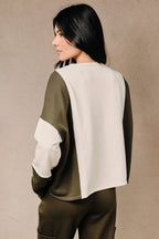 Colorblock Raw Edge Long Sleeve Pocket Sweatshirt Top