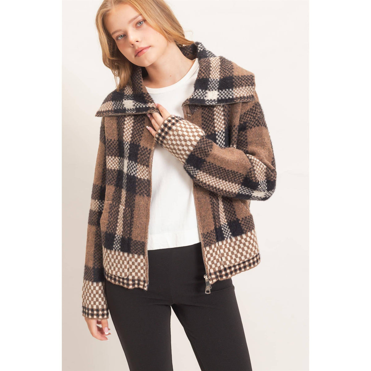 Wide Collar Plaid Zip-Up Sweater