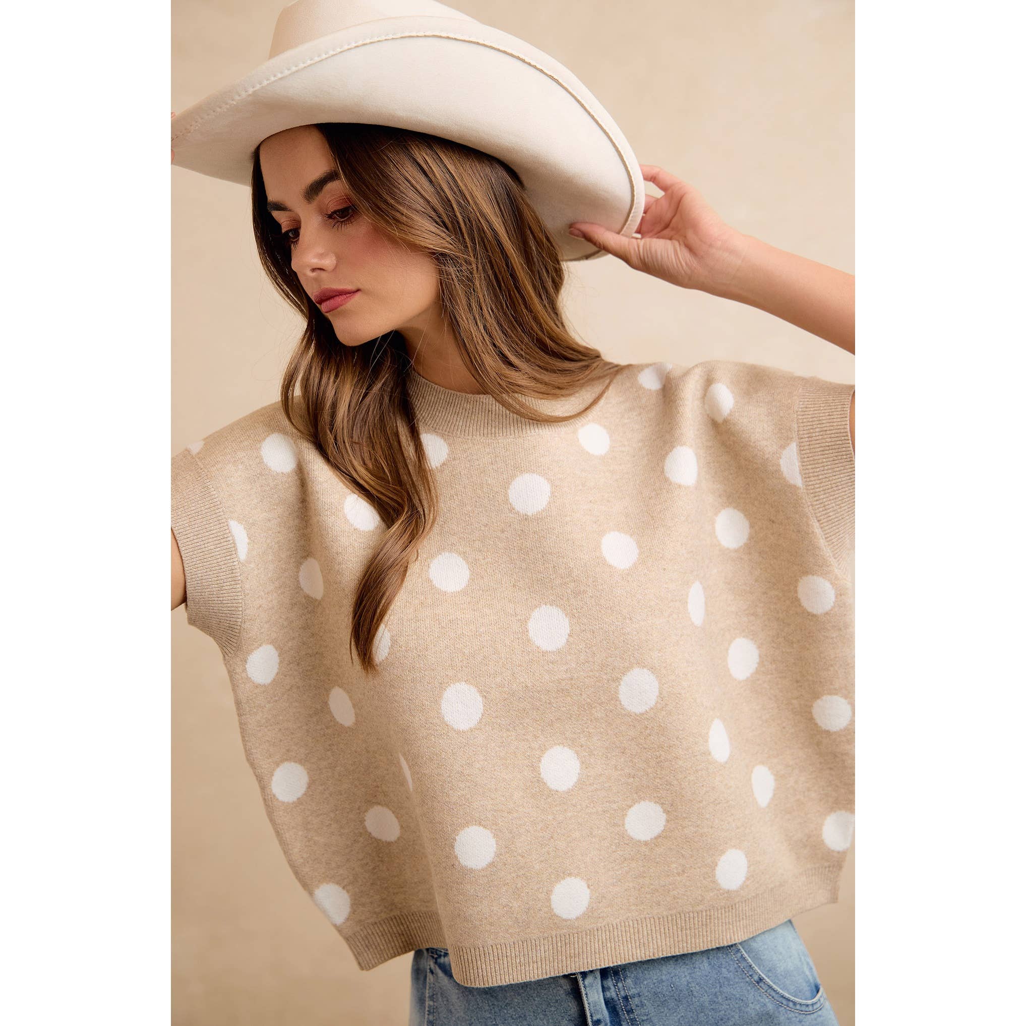 POLKA DOT KNIT SLEEVELESS TOP