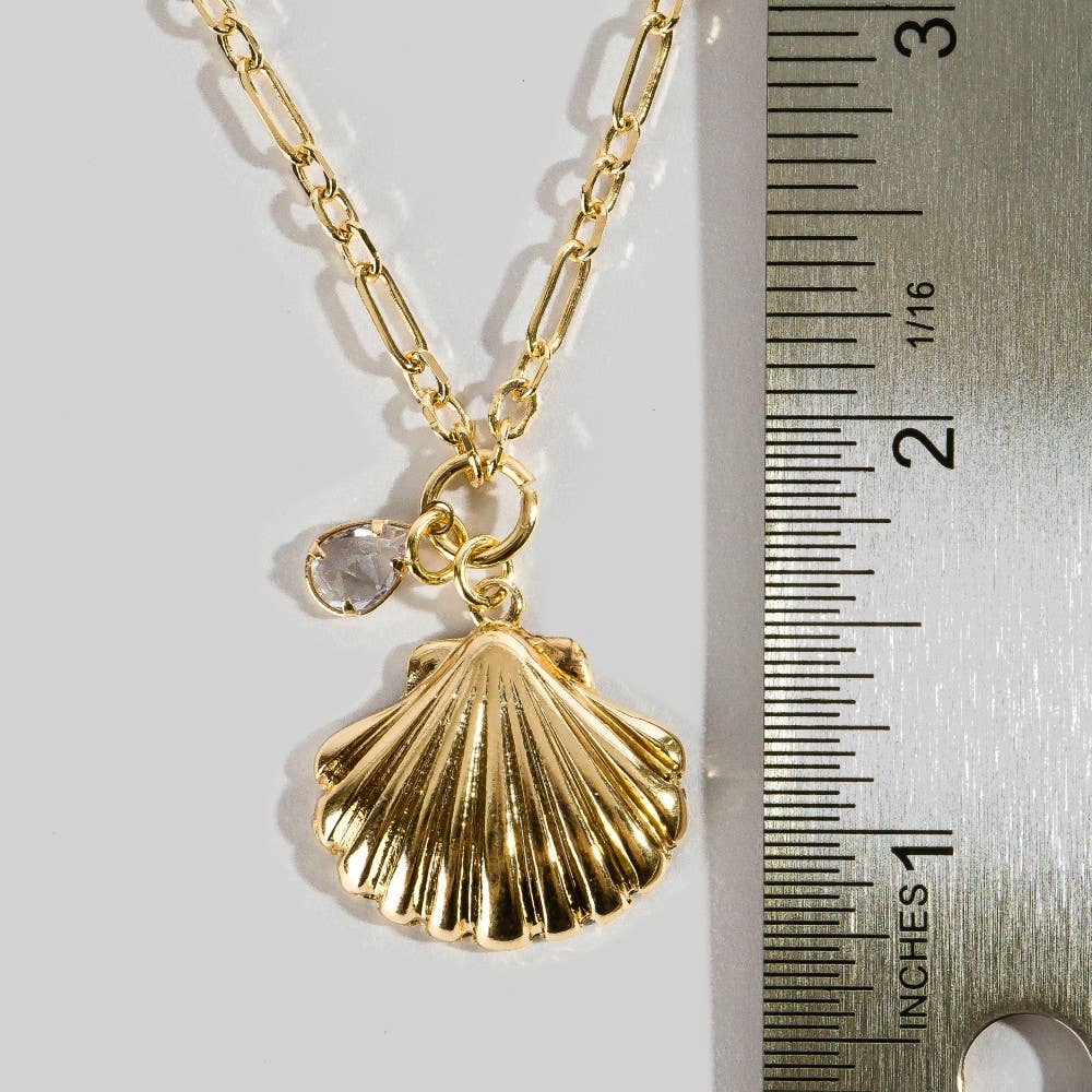 Chain Link Seashell And Crystal Pendant Necklace