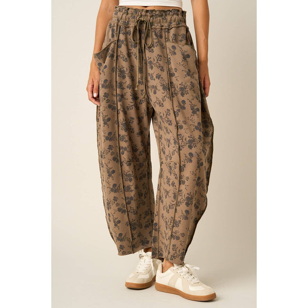 BLUE FLORAL PRINT SEAM DETAIL PULL ON BARREL PANTS