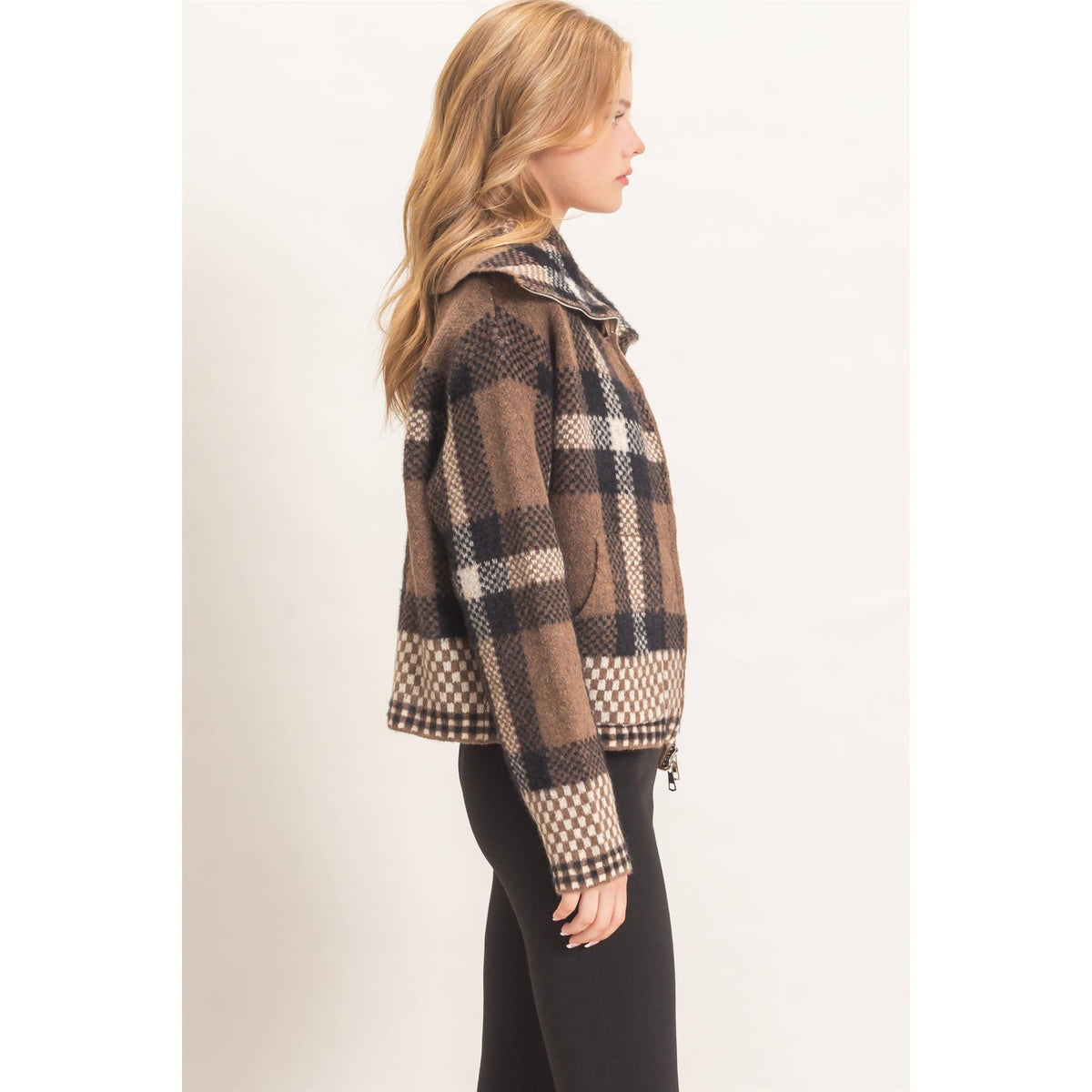 Wide Collar Plaid Zip-Up Sweater