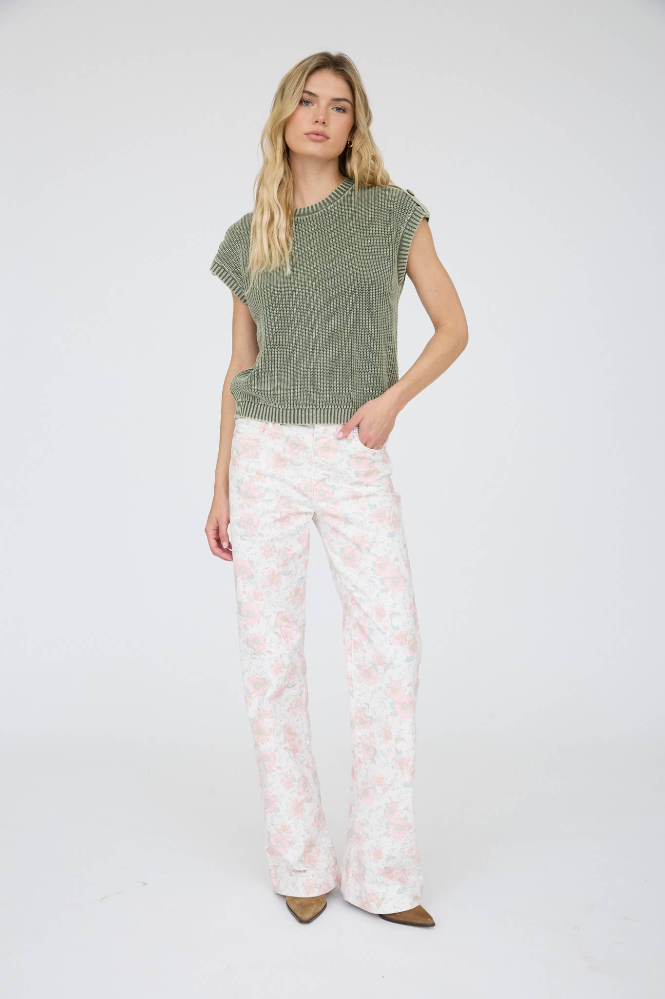 ACID WASHED TAB SLEEVE BACK BUTTON KNIT TOP