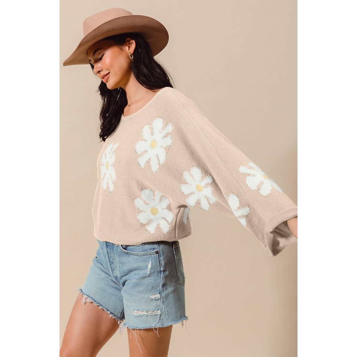 DAISY FLORAL PATTERN KNITTED SWEATER TOP
