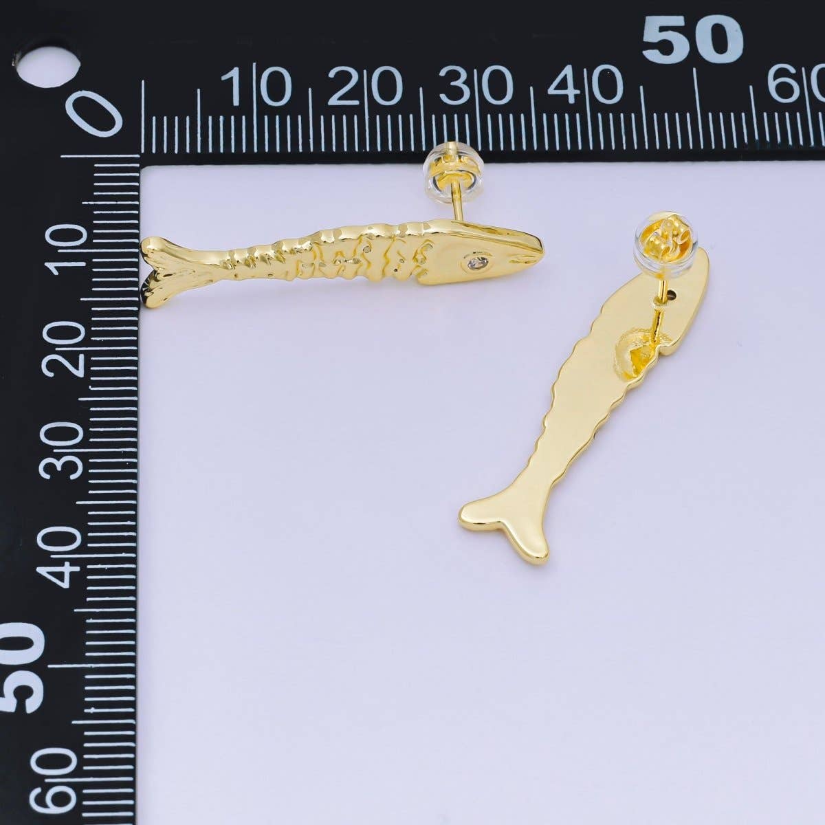 24K Gold Filled 35mm Clear CZ Hammered Fish Stud Earrings | AI549