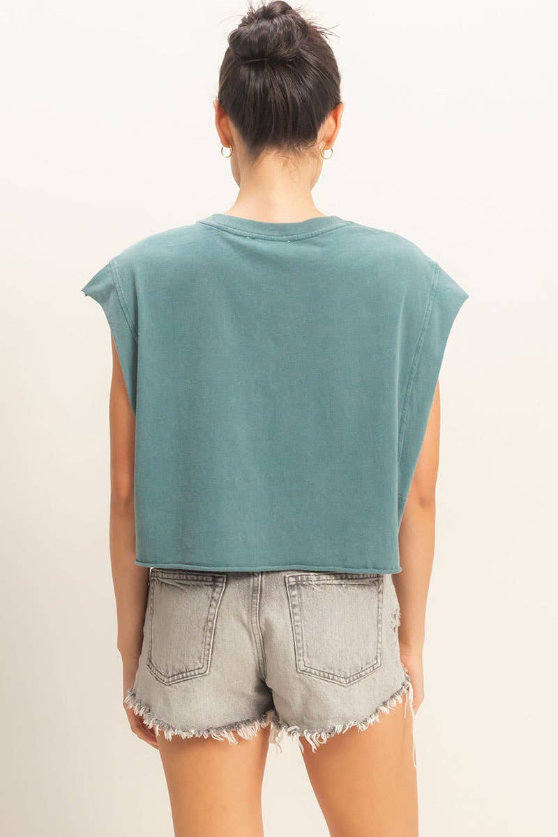 Crew Neck Boxy Sleeveless Cropped Top