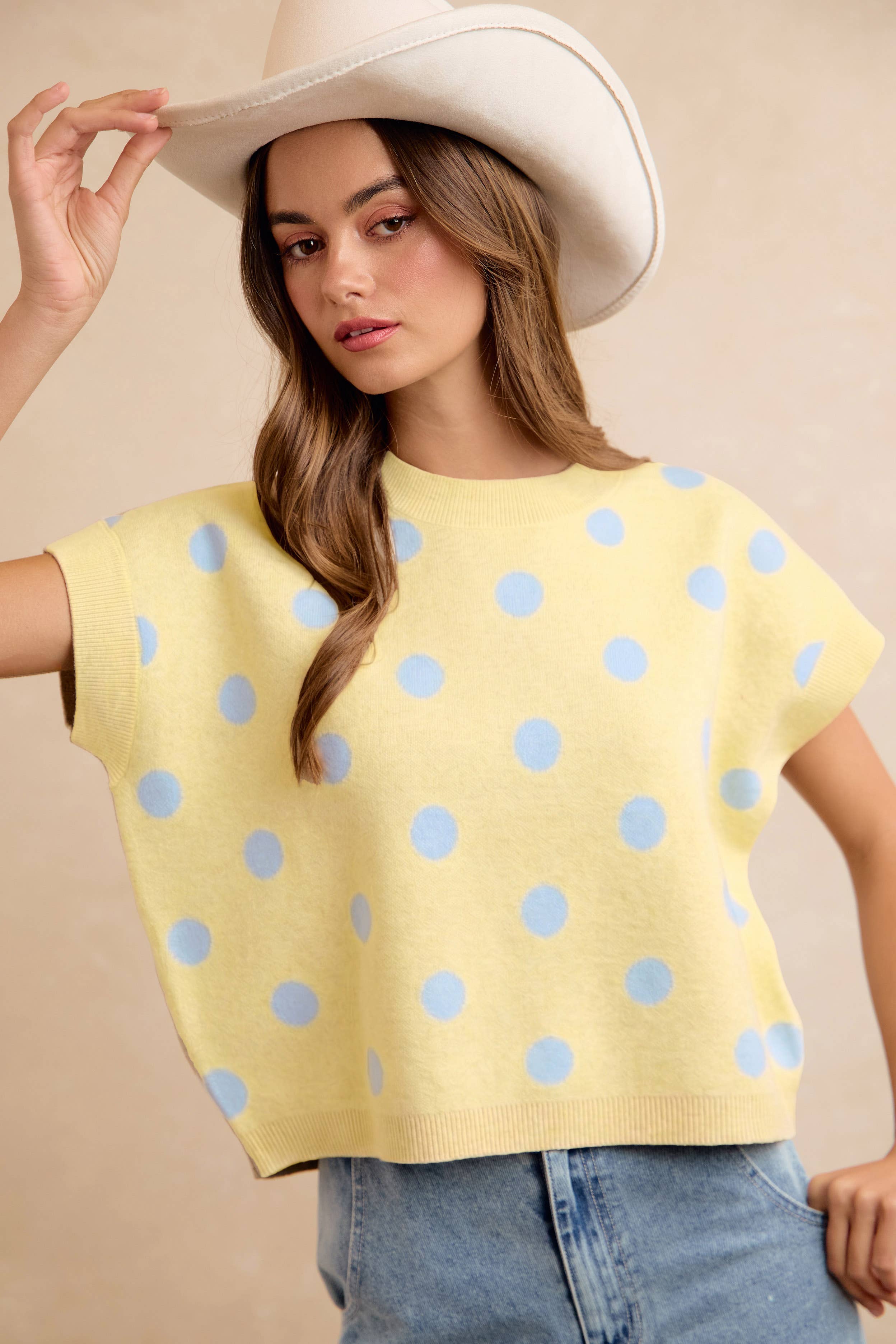 POLKA DOT KNIT SLEEVELESS TOP