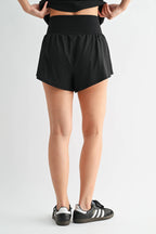 BreezeMove Compression Shorts