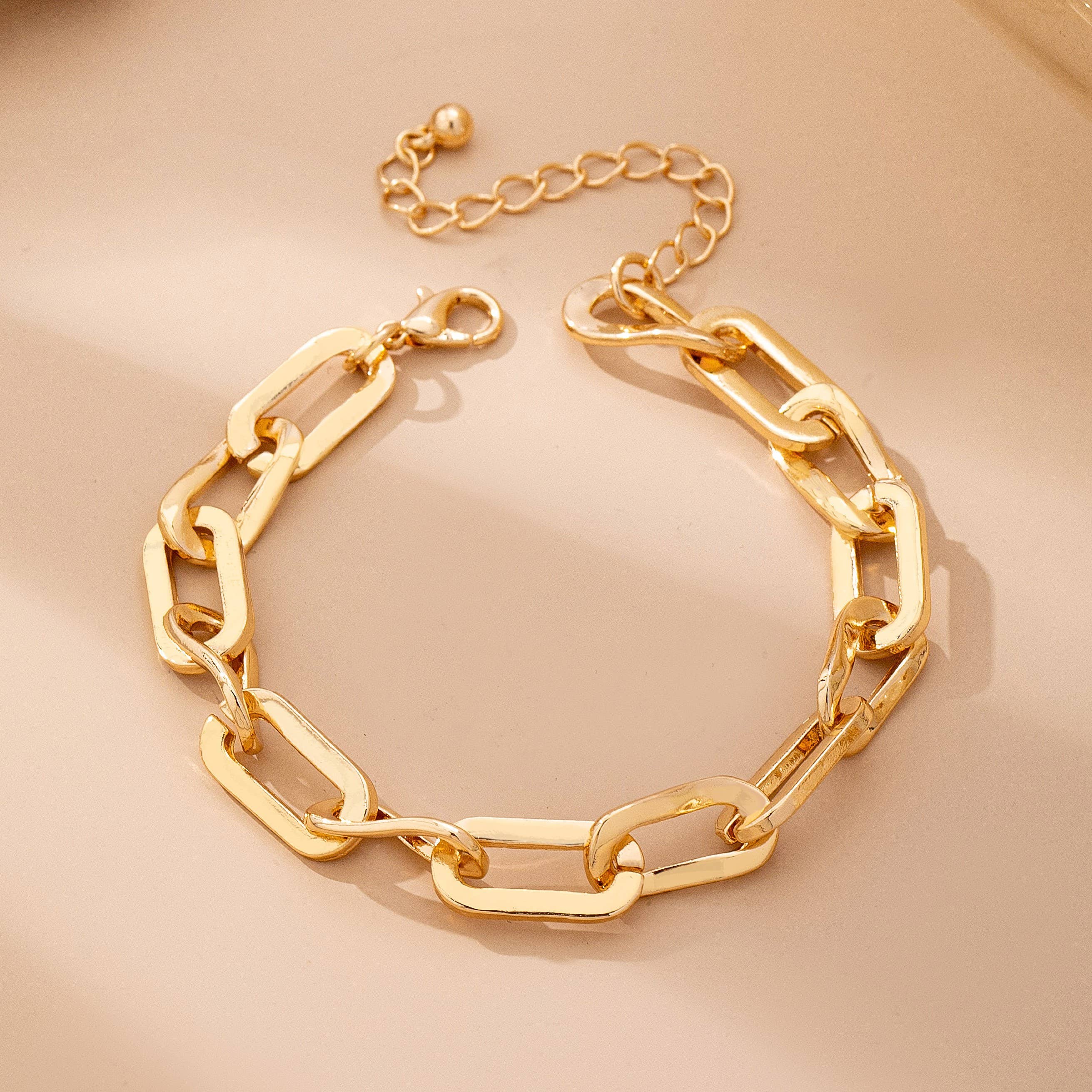 Bold Chunky Gold Link Bracelet | 80B1676