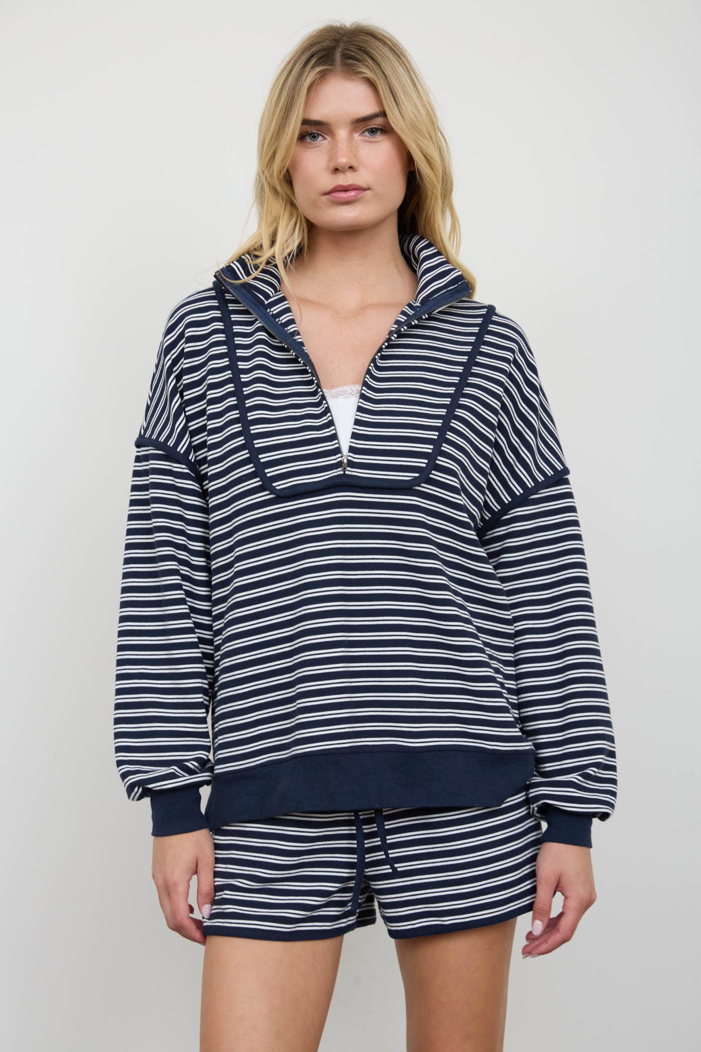 HALF ZIP STRIPE CONTRAST TRIM LONG SLEEVE KNIT TOP