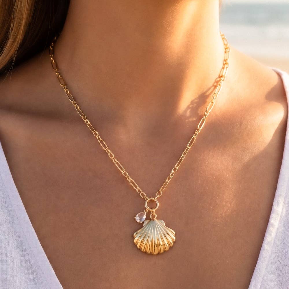 Chain Link Seashell And Crystal Pendant Necklace