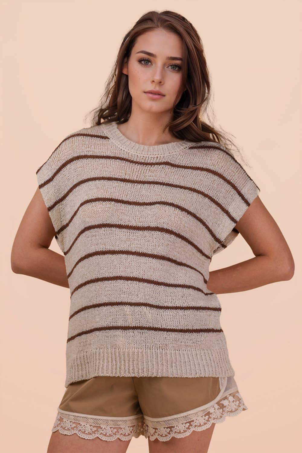 12W3319N-Striped Knit Sweater Vest Top