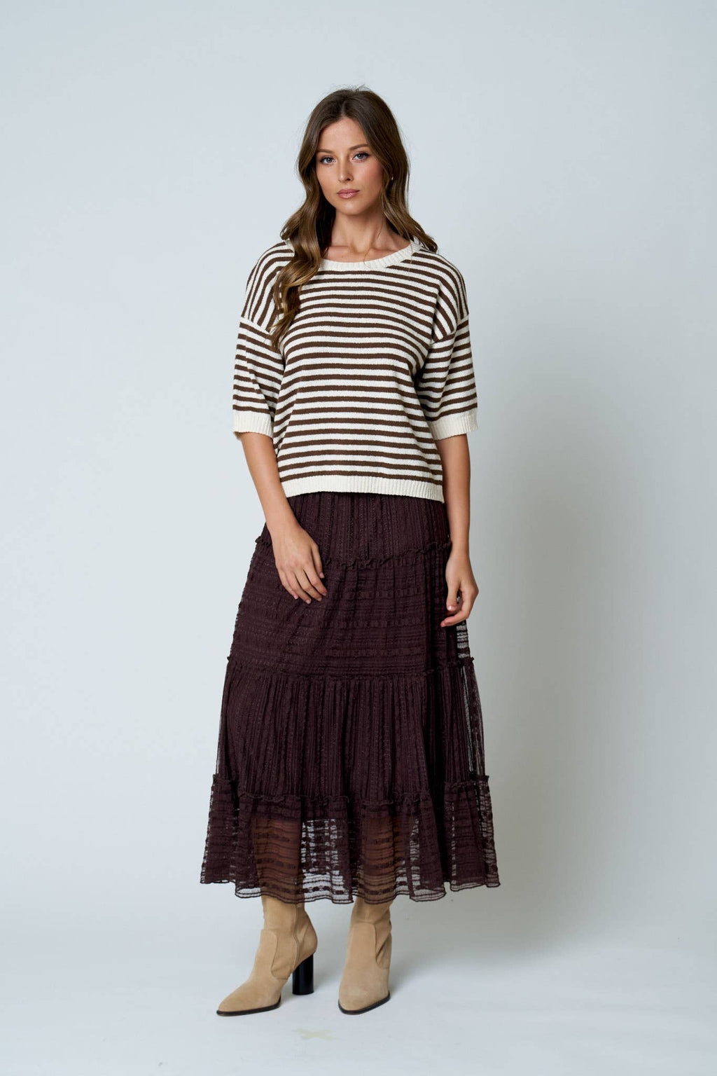 STRIPE CONTRAST TRIM SHORT SLEEVE KNIT SWEATER