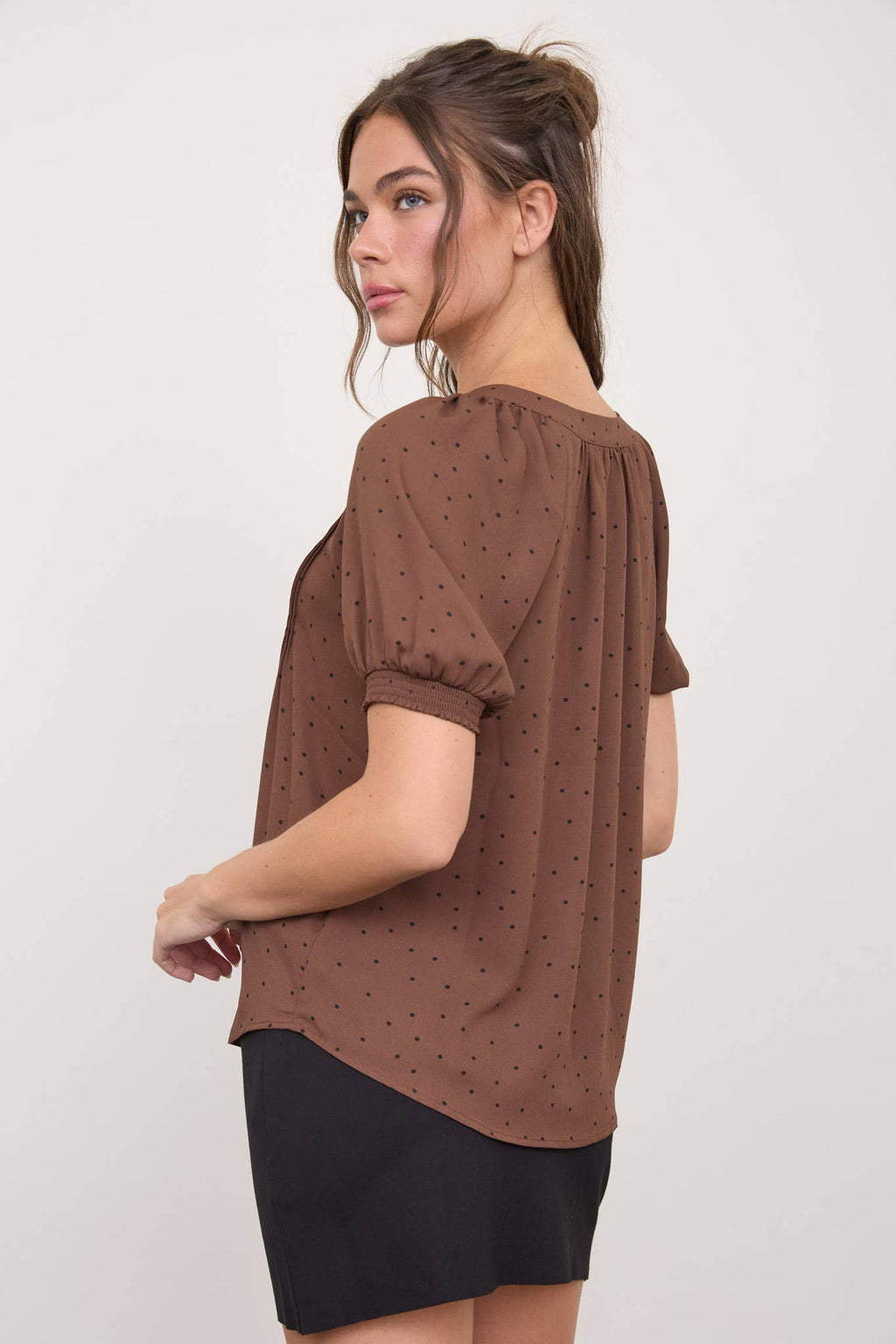 PINTUCK POLKA DOT BUTTON DOWN PUFF SLEEVE TOP