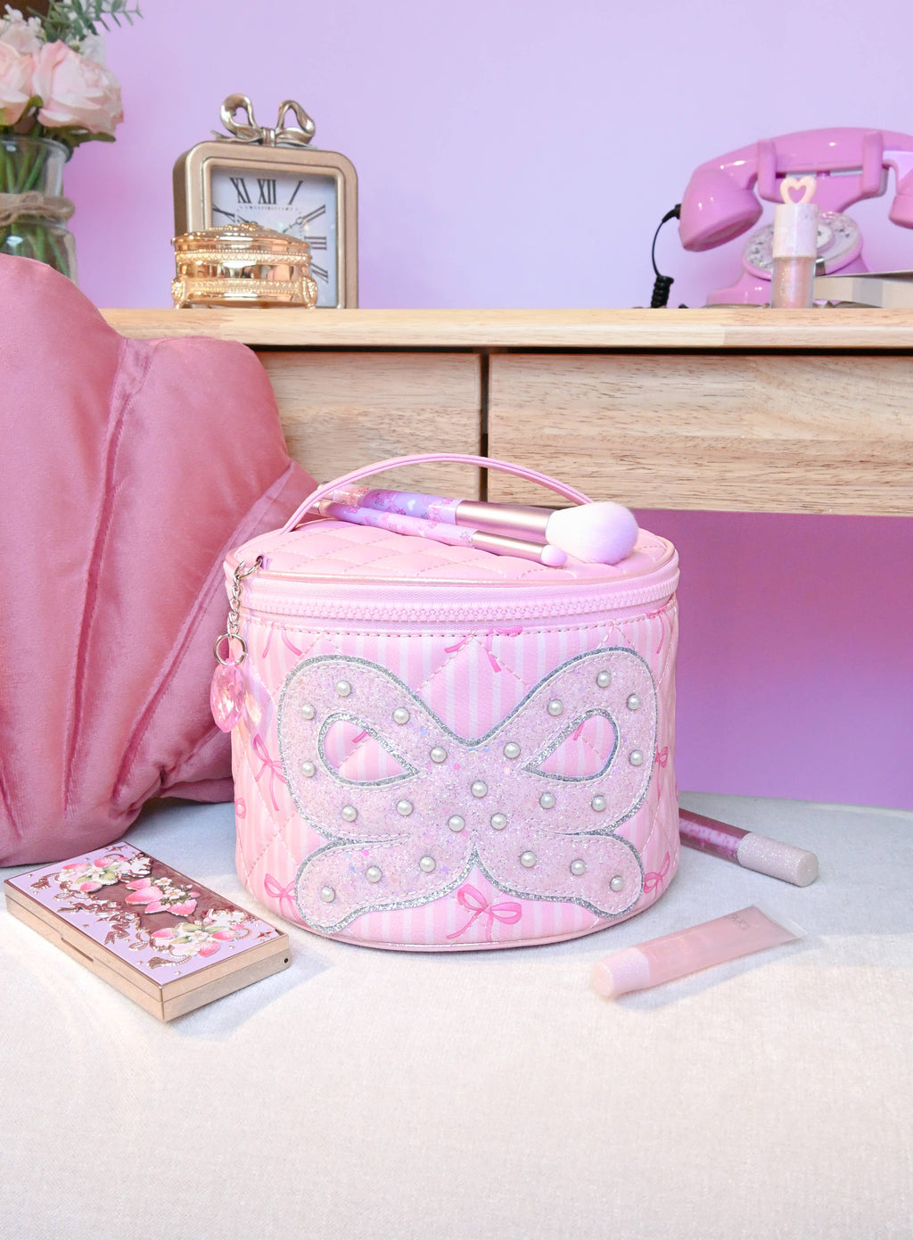 Quilted Striped Bow Print Round Glam Bag