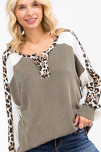 Rib Knit Leopard Lace Sleeve Detail Pullover Top
