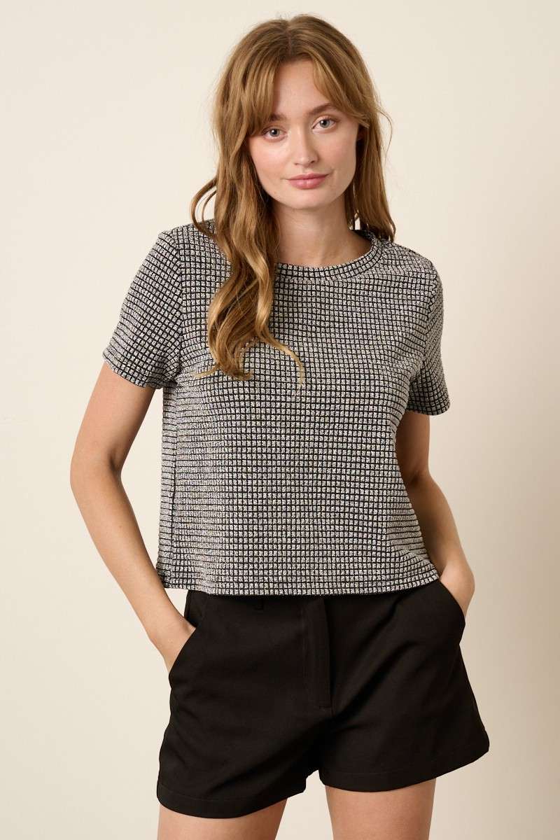T10373B - GEO PATTERN METALLIC SHORT SLEEVE TOP