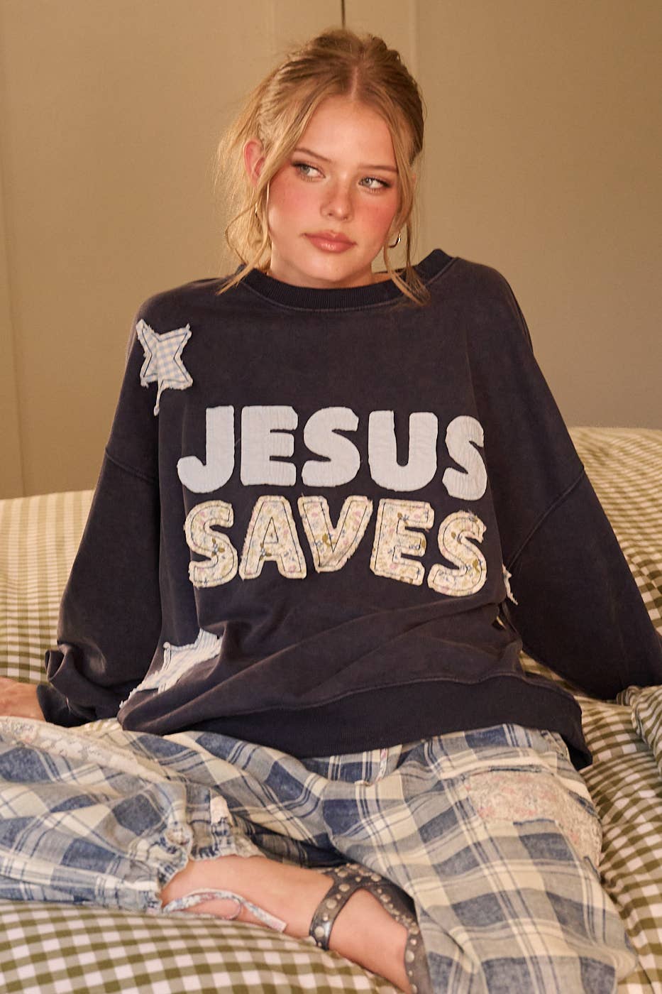 JESUS SAVES PATCHWORK CREW NECK SWEATSHIRT