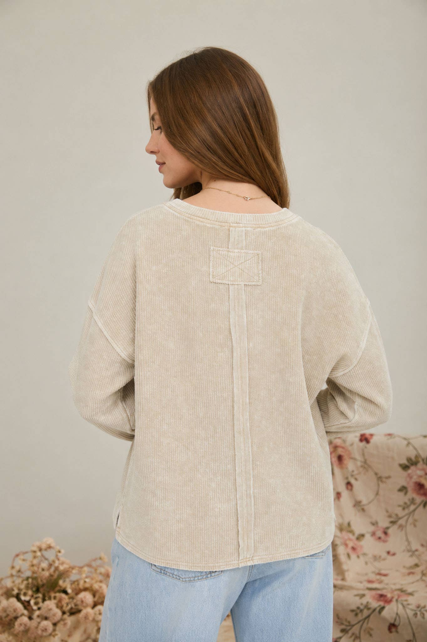 WASHED POCKET DETAIL LONG SLEEVE RIB KNIT TOP