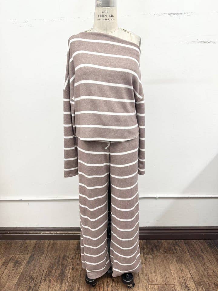 Striped One-Shoulder Lounge Set