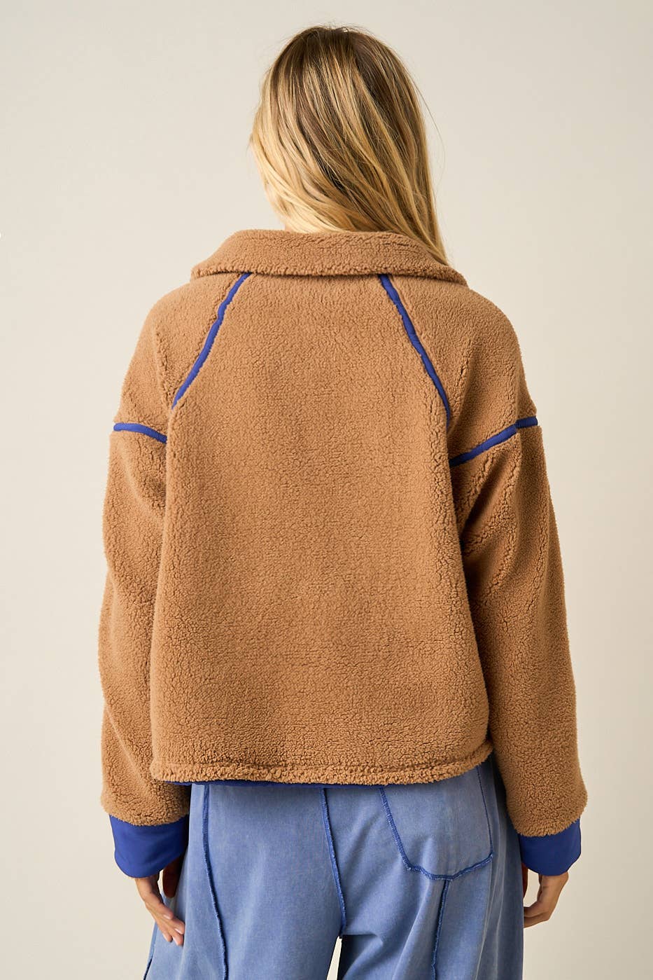 HALF ZIP CONTRAST DETAIL FLEECE SWEATSHIRT