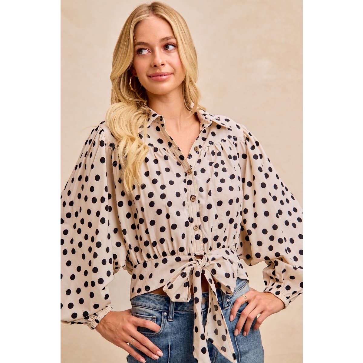 POLKA DOT PRINT TIE HEM DETAIL CROP BLOUSE TOP