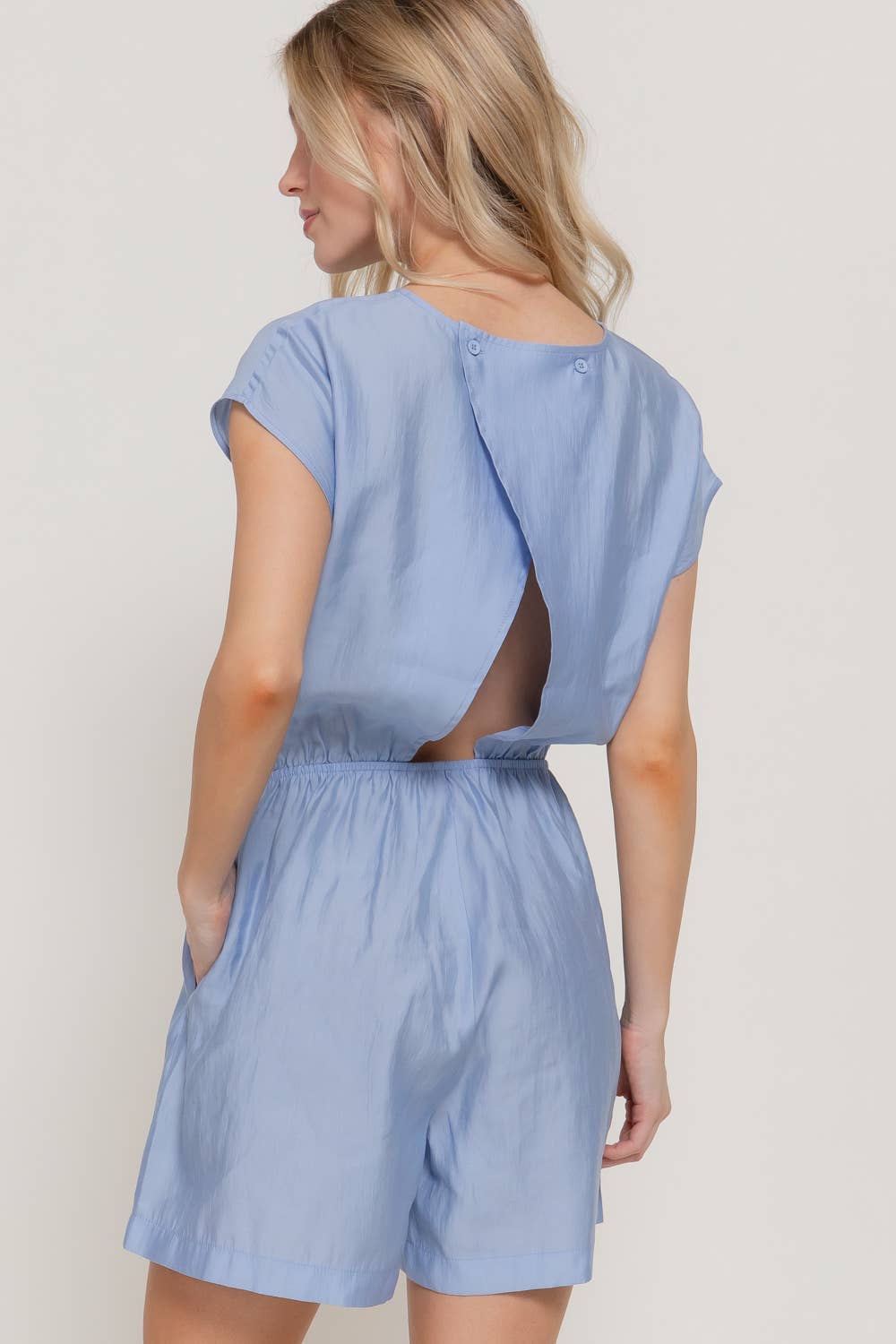 Short Sleeve Back Button Closure Detail Woven Romper