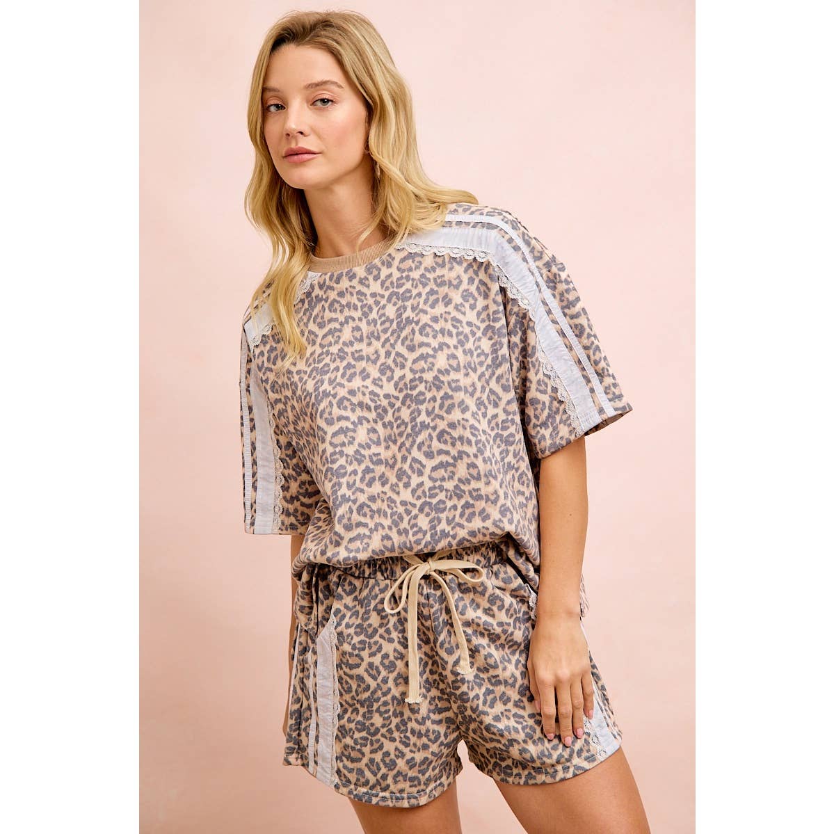 LEOPARD TERRY SIDE DRAWSTRING SHORTS WITH SIDE POCKET