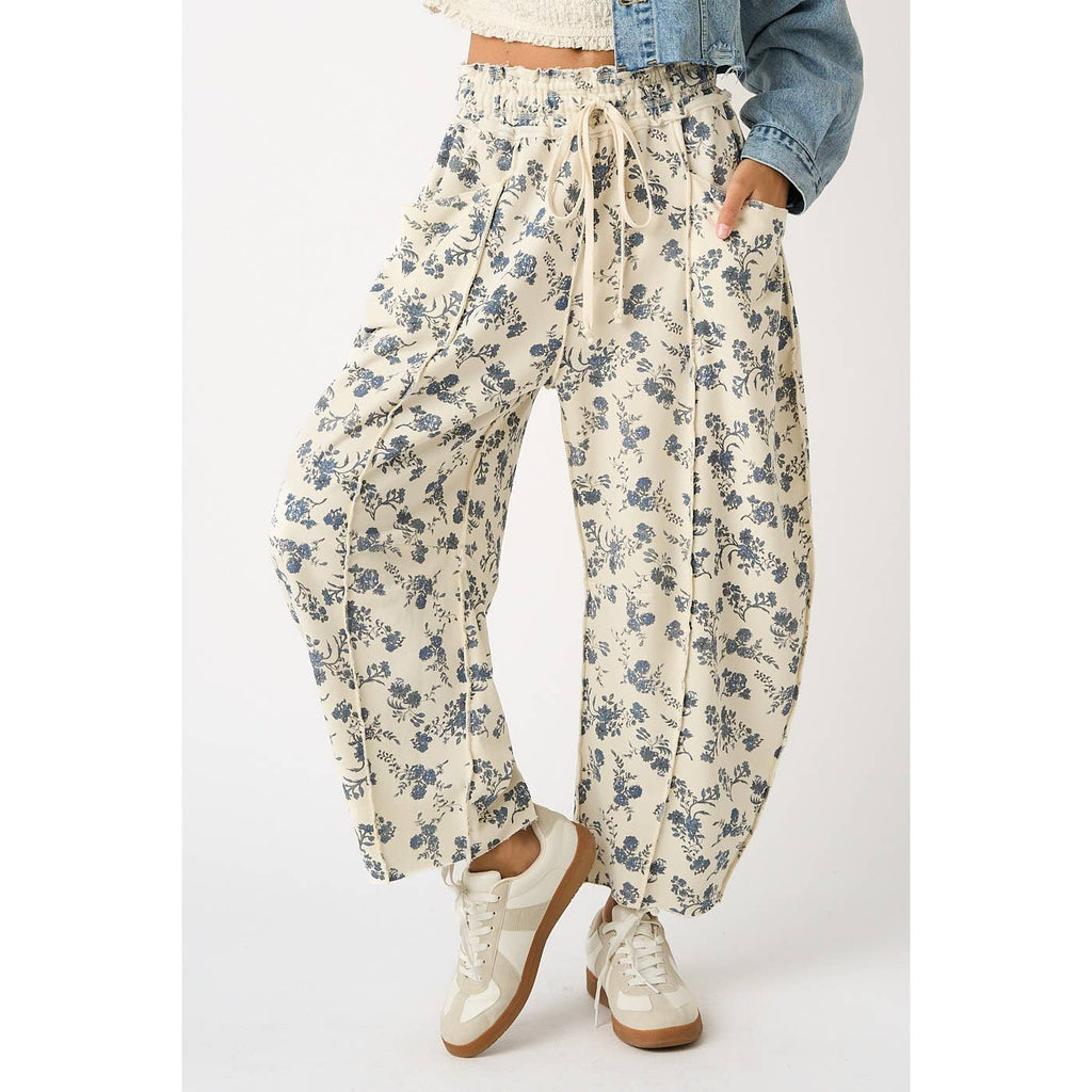 BLUE FLORAL PRINT SEAM DETAIL PULL ON BARREL PANTS