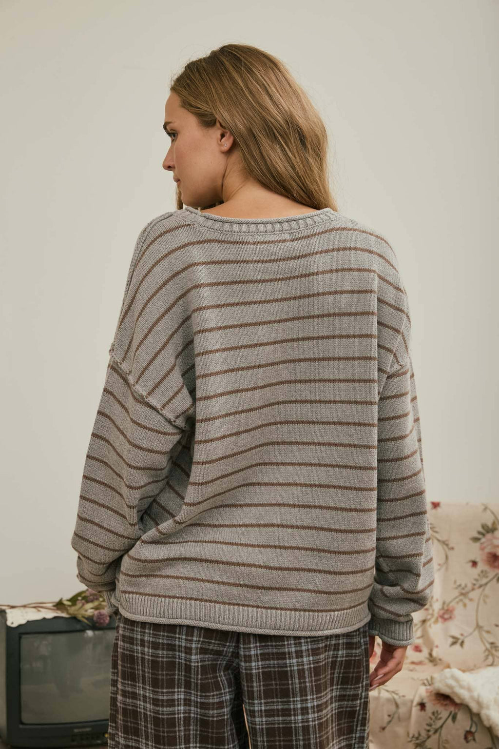 CREAM STRIPED DROP SHOULDER CREW NECK SWEATER