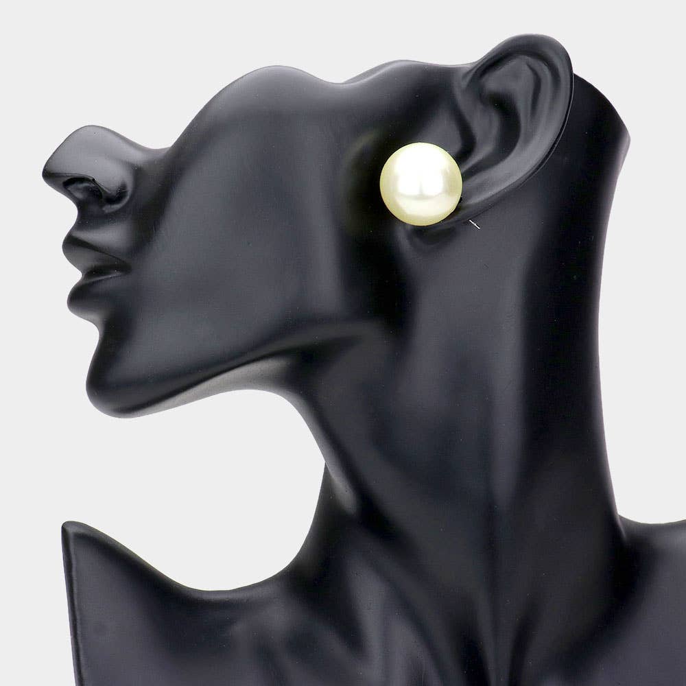 20mm Pearl stud earrings