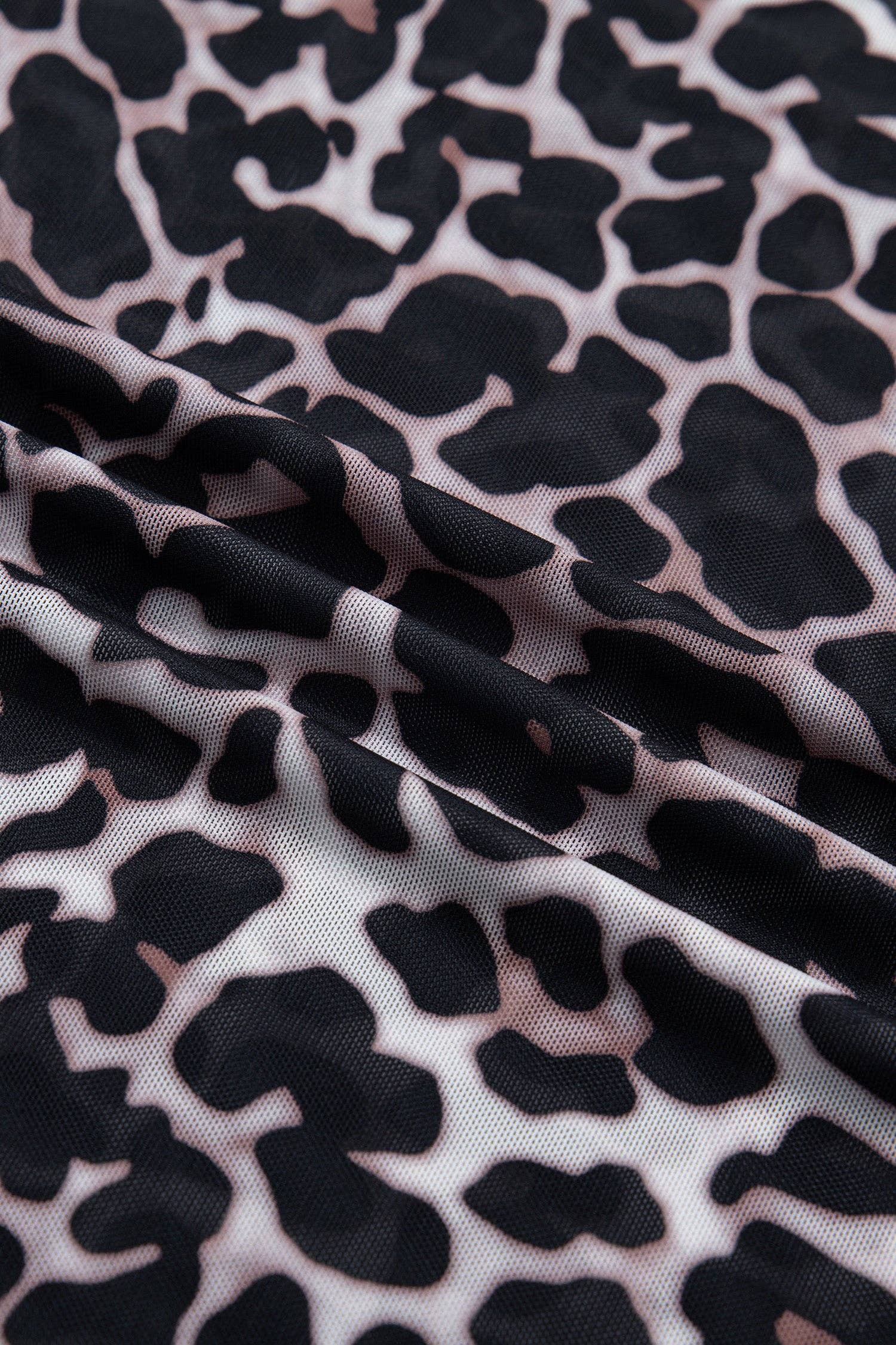 PRETTY BASH Leopard Sheer Mesh Short Sleeve Top