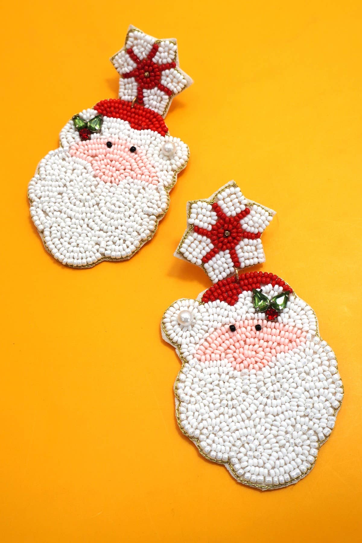 SANTA CLAUSE BEADED EARRINGS