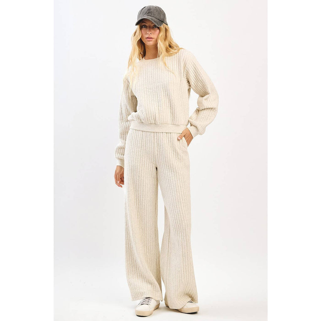 QUILTED CREW NECK SWEATSHIRT AND PANTS SET