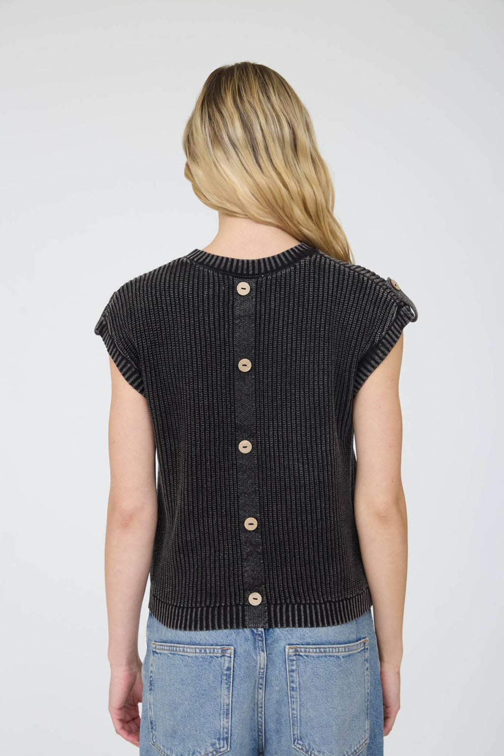 ACID WASHED TAB SLEEVE BACK BUTTON KNIT TOP