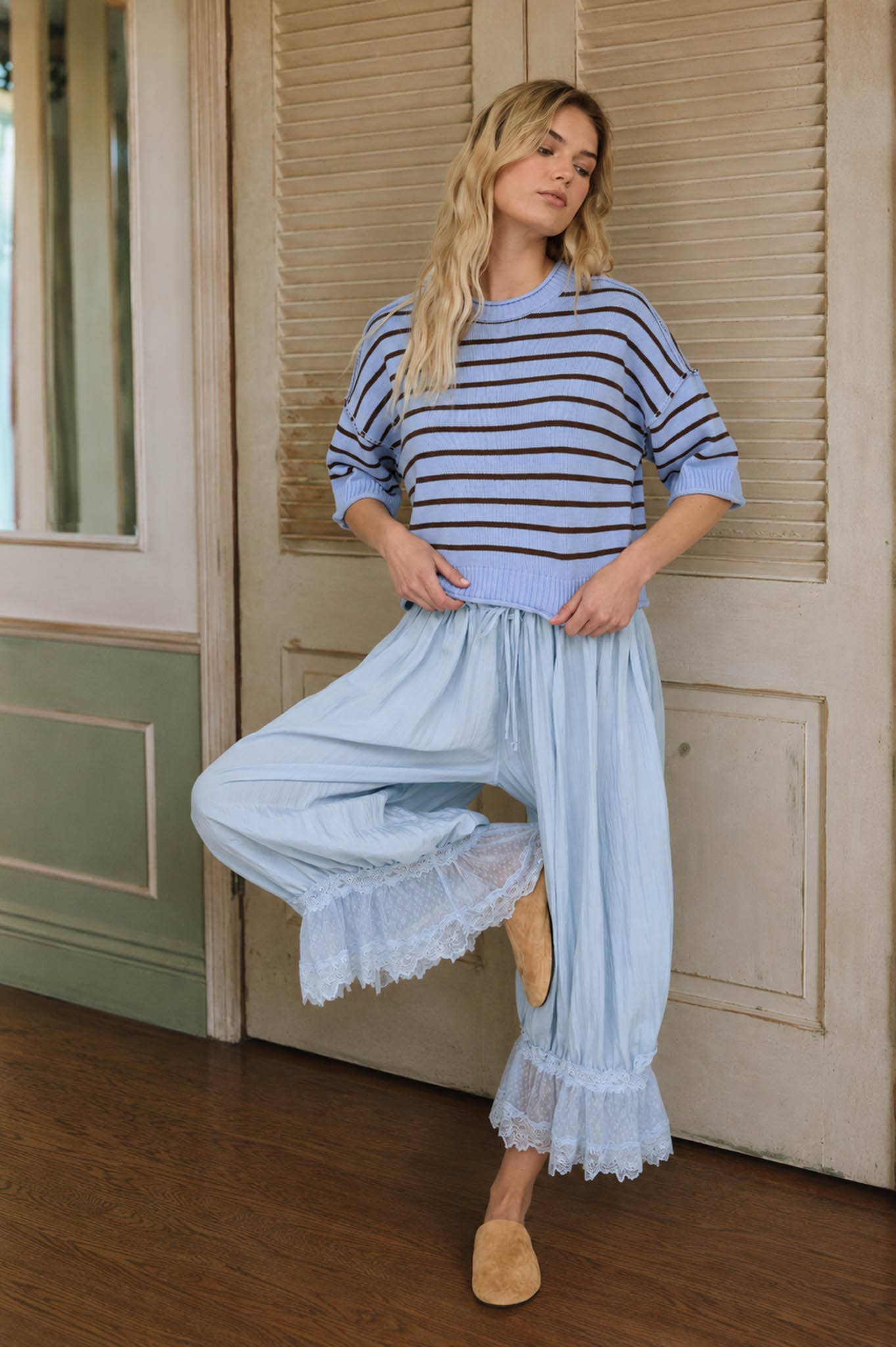 STRIPE RAW EDGE DROP SHOULDER SHORT SLEEVE SWEATER