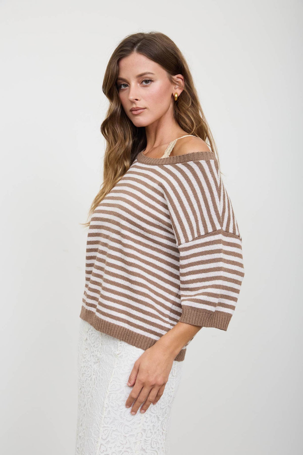 STRIPE CONTRAST TRIM SHORT SLEEVE KNIT SWEATER
