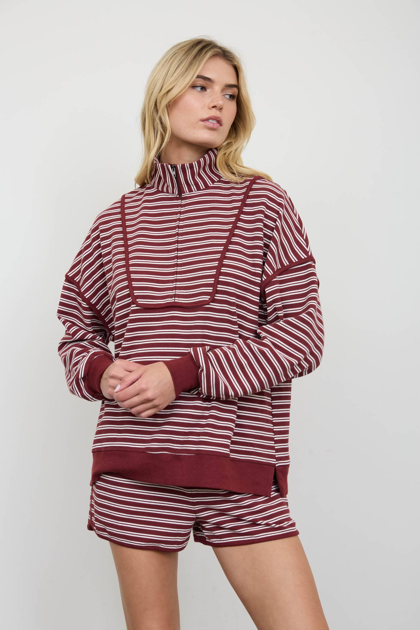 HALF ZIP STRIPE CONTRAST TRIM LONG SLEEVE KNIT TOP