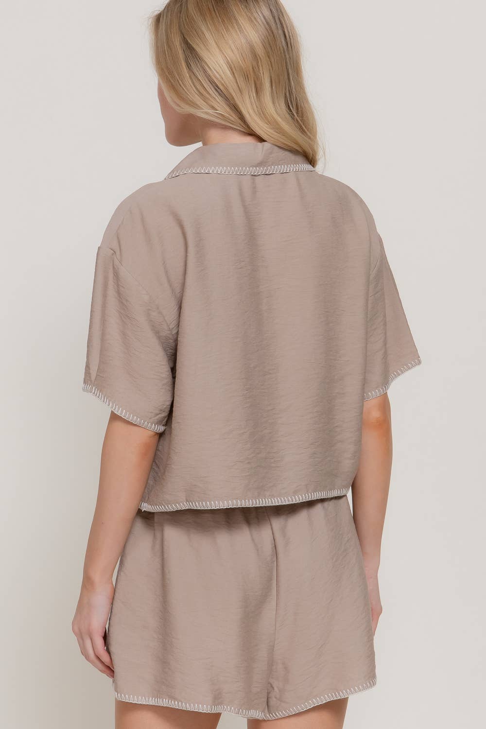 Short Sleeve Edge Stitch & Embroidered Boxy Shirt