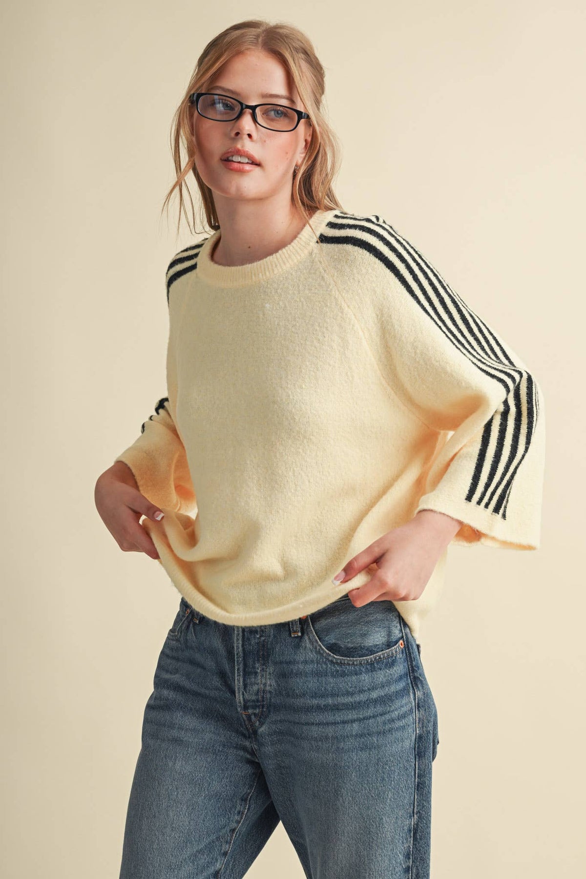 STRIPED 3/4 SLEEVE SWEATER MSW11585