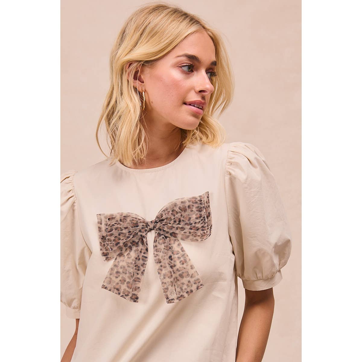SOLID WOVEN LEOPARD MESH BOW PATCHED PUFF SLEEVES TOP-BACK K