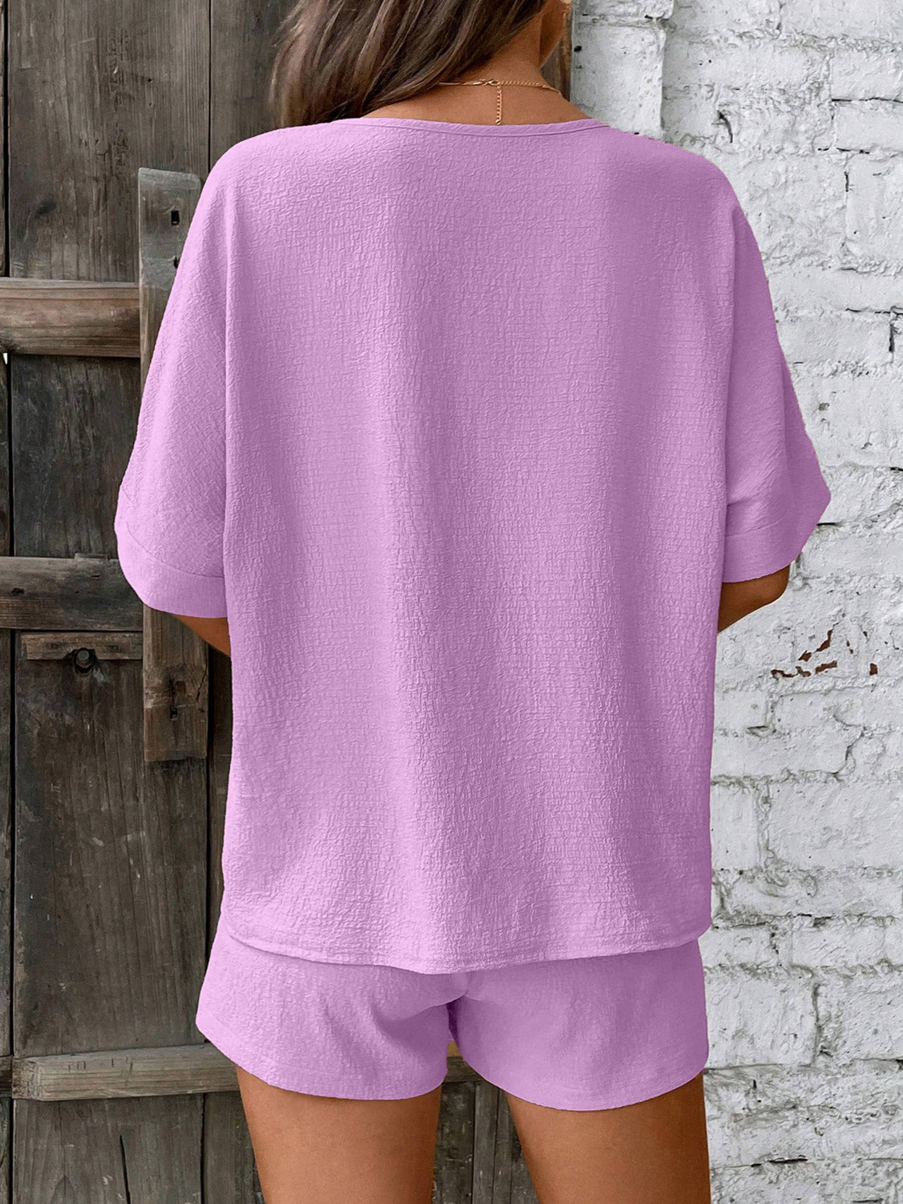 Short Sleeved Collar Bat Sleeve Shirt And Shorts Set