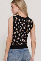 Sleeveless Round Neck Leopard Jacquard Sweater Top