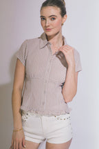 0410 Short Sleeve Collared Ruffled Hem Shirt SI-29702