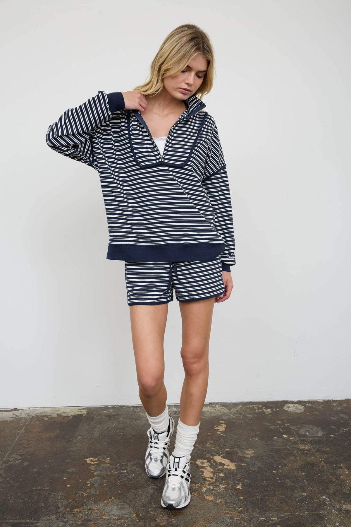 HALF ZIP STRIPE CONTRAST TRIM LONG SLEEVE KNIT TOP